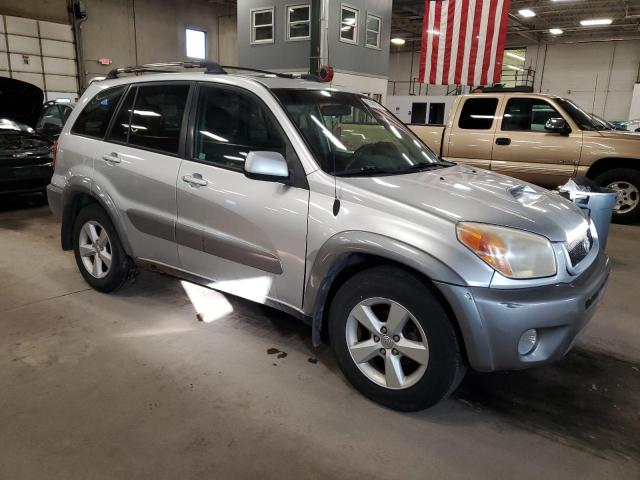 Photo 4 from auction – 2005 TOYOTA RAV4 with VIN JTEGD20V850063960