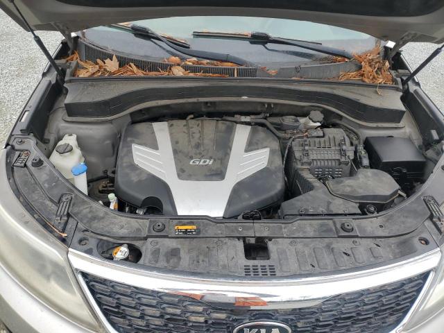 Photo 12 from auction – 2015 KIA SORENTO LX with VIN 5XYKTDA77FG646836