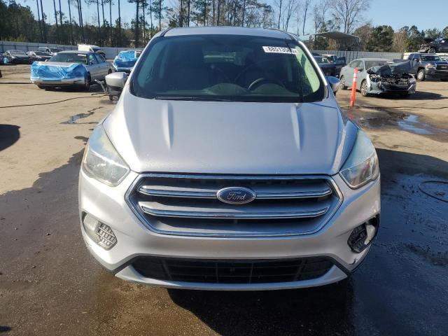Photo 5 from auction – 2017 FORD ESCAPE SE with VIN 1FMCU0GDXHUD64002