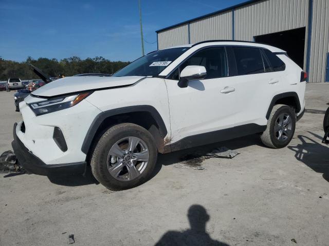 TOYOTA RAV4 XLE 2022 with VIN 2T3W1RFV9NC175947 - Photo from auction