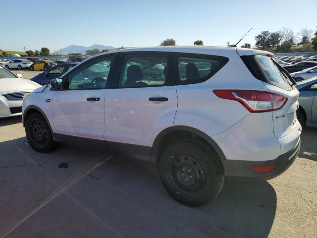 Photo 2 from auction – 2013 FORD ESCAPE S with VIN 1FMCU0F79DUB08746
