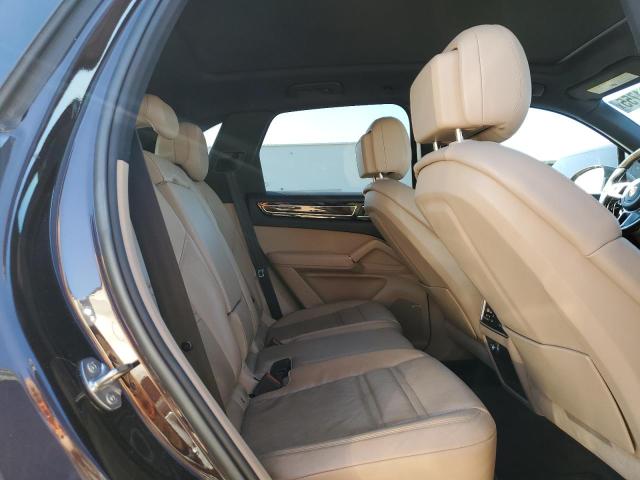 Photo 11 from auction – 2019 PORSCHE CAYENNE S with VIN WP1AB2AY0KDA60854