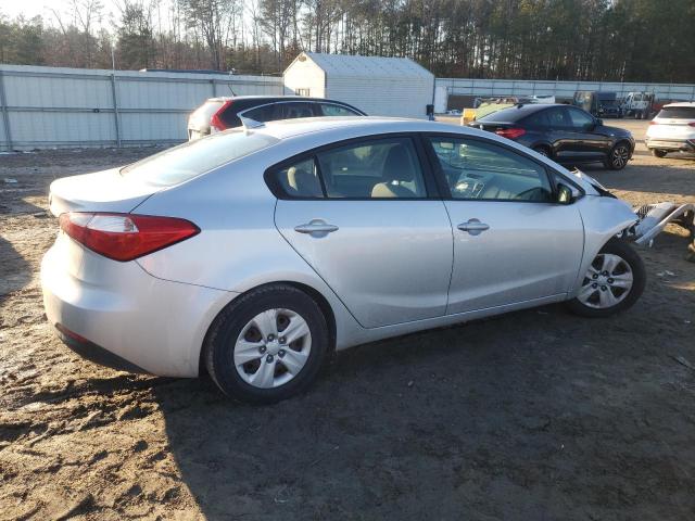 Photo 3 from auction – 2016 KIA FORTE LX with VIN KNAFK4A64G5527905