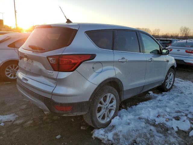 Photo 3 from auction – 2019 FORD ESCAPE SE with VIN 1FMCU0GD0KUB59277