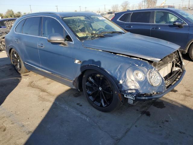 Photo 4 from auction – 2017 BENTLEY BENTAYGA with VIN SJAAC2ZV5HC015210