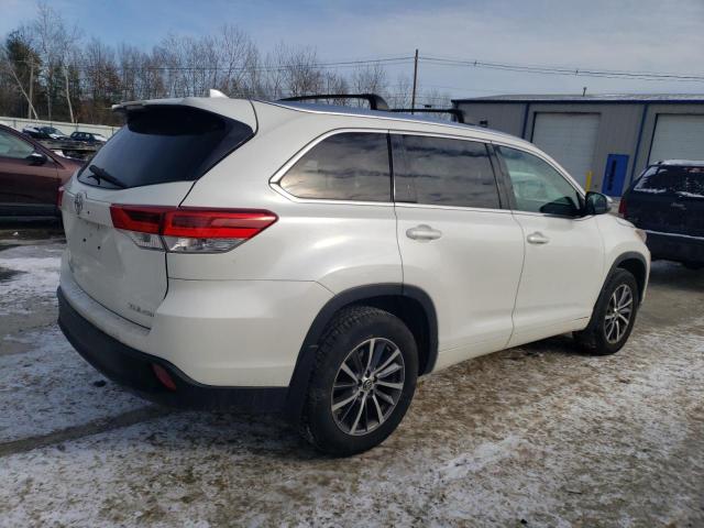 Photo 3 from auction – 2018 TOYOTA HIGHLANDER with VIN 5TDJZRFH3JS523104