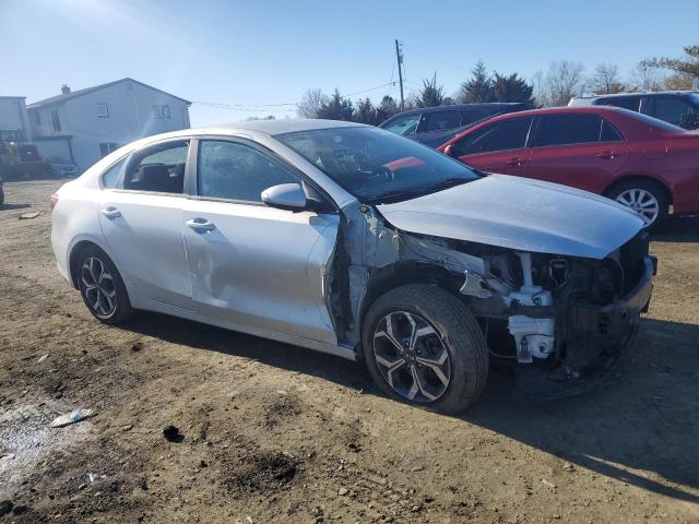 Photo 4 from auction – 2019 KIA FORTE FE with VIN 3KPF24AD6KE105973