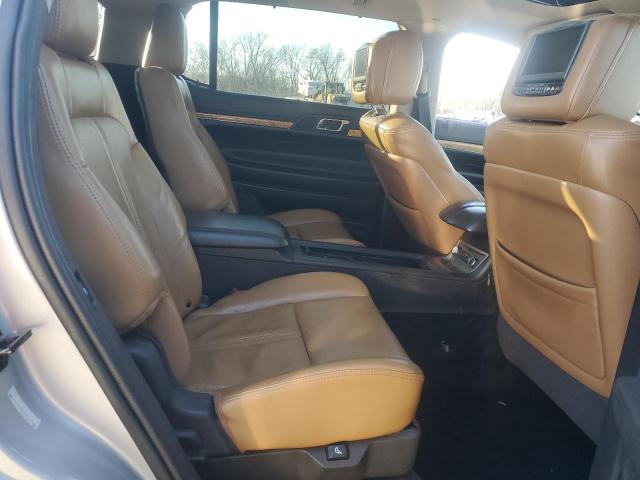 Photo 11 from auction – 2011 LINCOLN MKT with VIN 2LMHJ5ARXBBJ54517