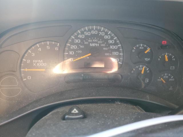 Photo 9 from auction – 2004 CHEVROLET SILVERADO with VIN 2GCEC19T041302608