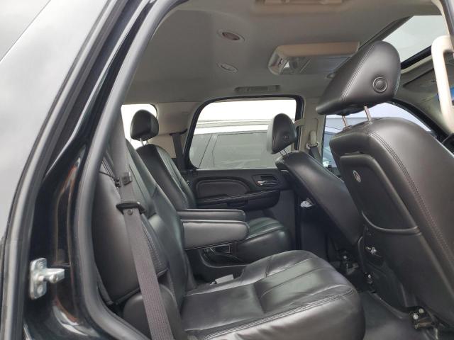 Photo 11 from auction – 2007 GMC YUKON DENA with VIN 1GKFK638X7J339298
