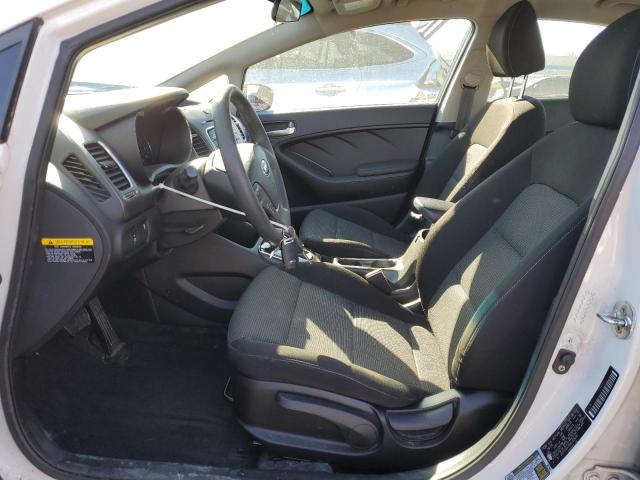 Photo 7 from auction – 2017 KIA FORTE LX with VIN 3KPFK4A79HE038935