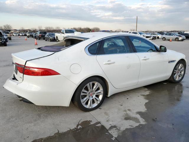 Photo 3 from auction – 2016 JAGUAR XF PREMIUM with VIN SAJBD4BV5GCY09422