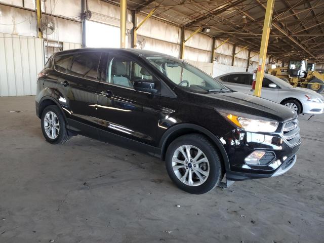 Photo 4 from auction – 2017 FORD ESCAPE SE with VIN 1FMCU9GD5HUD91502