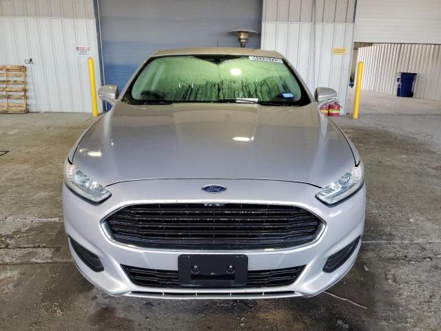 Photo 5 from auction – 2016 FORD FUSION SE with VIN 3FA6P0H75GR211086