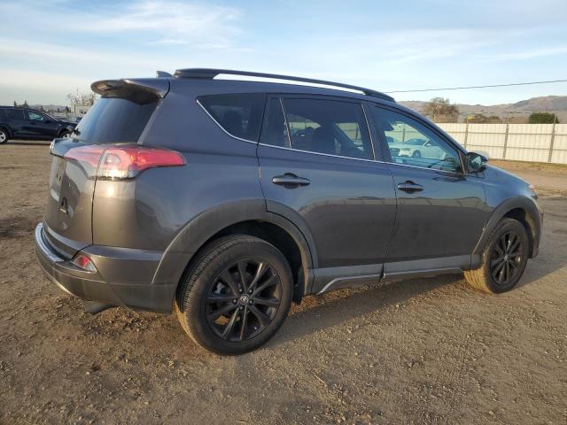 Photo 3 from auction – 2018 TOYOTA RAV4 ADVEN with VIN 2T3RFREV5JW711740