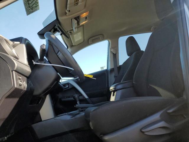 Photo 7 from auction – 2018 TOYOTA RAV4 LE with VIN 2T3BFREV1JW758460