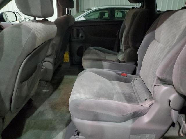 Photo 11 from auction – 2006 TOYOTA SIENNA CE with VIN 5TDZA23C96S572793