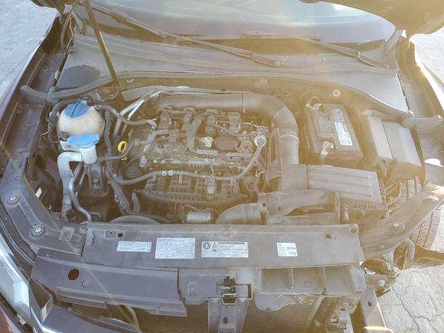 Photo 11 from auction – 2014 VOLKSWAGEN PASSAT S with VIN 1VWAT7A31EC052804