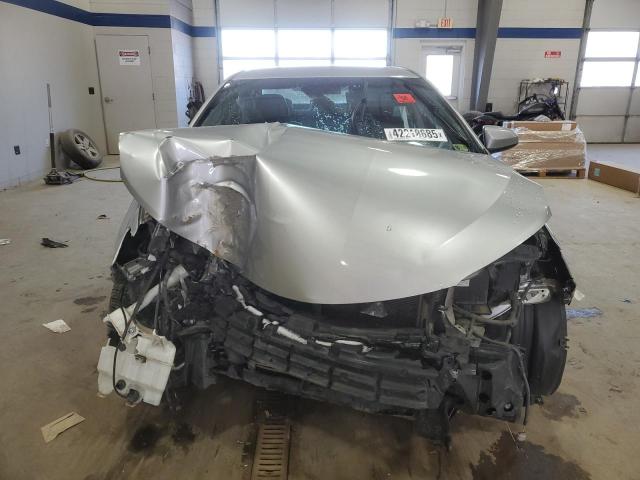 Photo 5 from auction – 2016 TOYOTA CAMRY LE with VIN 4T1BF1FK7GU171381