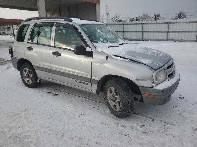 Photo 4 from auction – 2003 CHEVROLET TRACKER with VIN 2CNBJ13C836929720