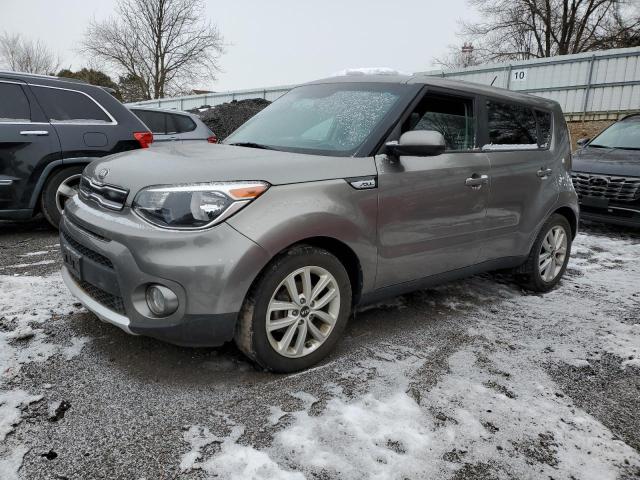 KIA SOUL + 2018 with VIN KNDJP3A57J7617285 - Photo from auction