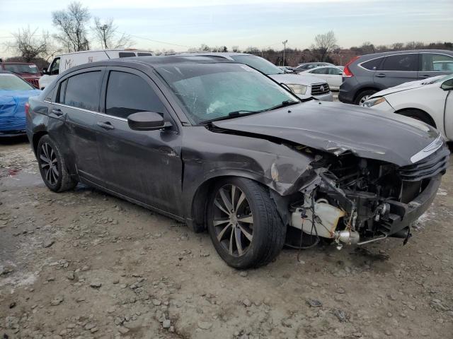 Photo 4 from auction – 2014 CHRYSLER 200 TOURIN with VIN 1C3CCBBB4EN177292