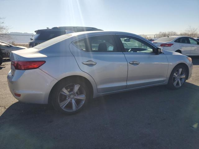 Photo 3 from auction – 2013 ACURA ILX 20 PRE with VIN 19VDE1F5XDE002579