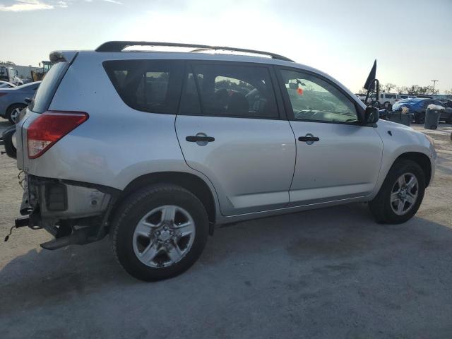 Photo 3 from auction – 2006 TOYOTA RAV4 with VIN JTMBD35V665028996