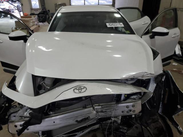 Photo 12 from auction – 2023 TOYOTA CROWN XLE with VIN JTDAAAAF0P3016007