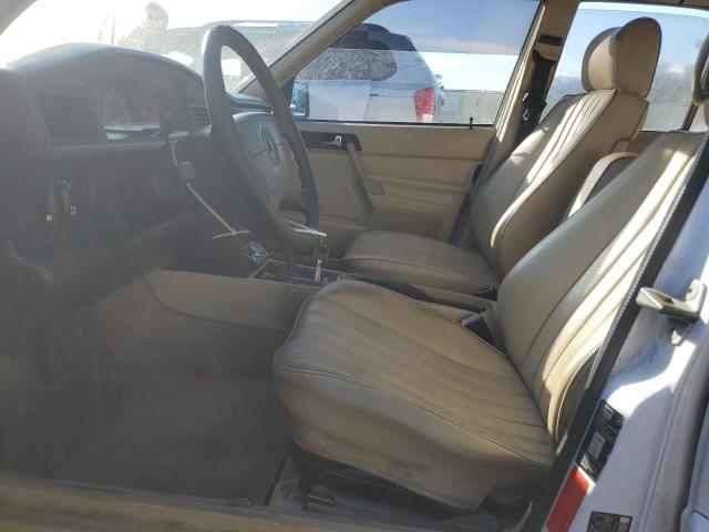 Photo 7 from auction – 1993 MERCEDES-BENZ 190 E 2.6 with VIN WDBDA29D3PG070284