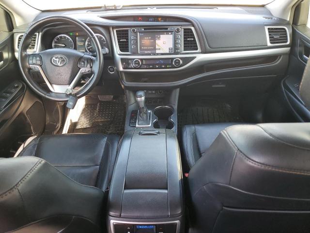 Photo 8 from auction – 2018 TOYOTA HIGHLANDER with VIN 5TDKZRFH7JS526575