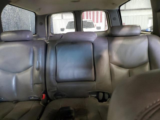 Photo 10 from auction – 2003 CHEVROLET SUBURBAN K with VIN 3GNFK16T23G306247
