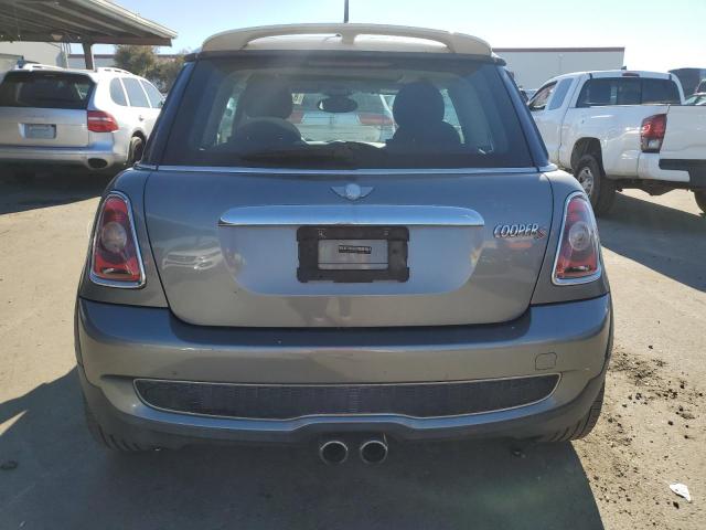 Photo 6 from auction – 2007 MINI COOPER S with VIN WMWMF73547TL92440