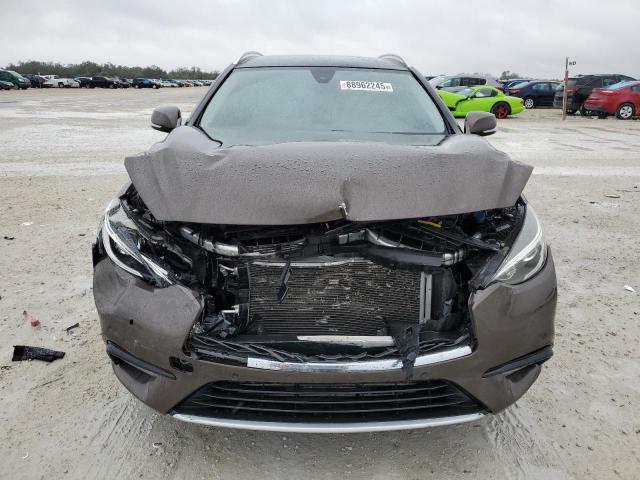 Photo 5 from auction – 2017 INFINITI QX30 BASE with VIN SJKCH5CP9HA033089