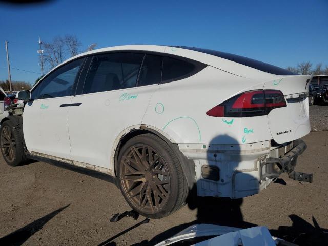 Photo 2 from auction – 2017 TESLA MODEL X with VIN 5YJXCAE27HF075426