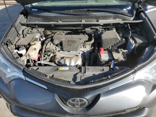 Photo 11 from auction – 2018 TOYOTA RAV4 LE with VIN 2T3ZFREV3JW460393