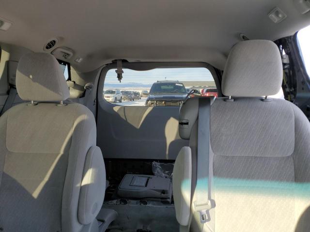 Photo 10 from auction – 2016 TOYOTA SIENNA LE with VIN 5TDKK3DC0GS731527