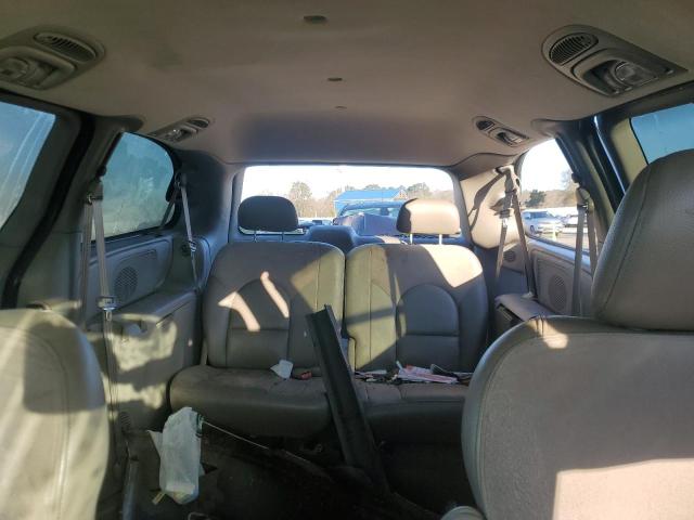 Photo 10 from auction – 2003 CHRYSLER TOWN & COU with VIN 2C8GP64LX3R355770
