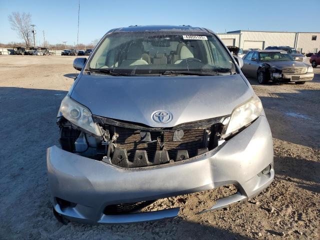 Photo 5 from auction – 2013 TOYOTA SIENNA LE with VIN 5TDKK3DC2DS395228