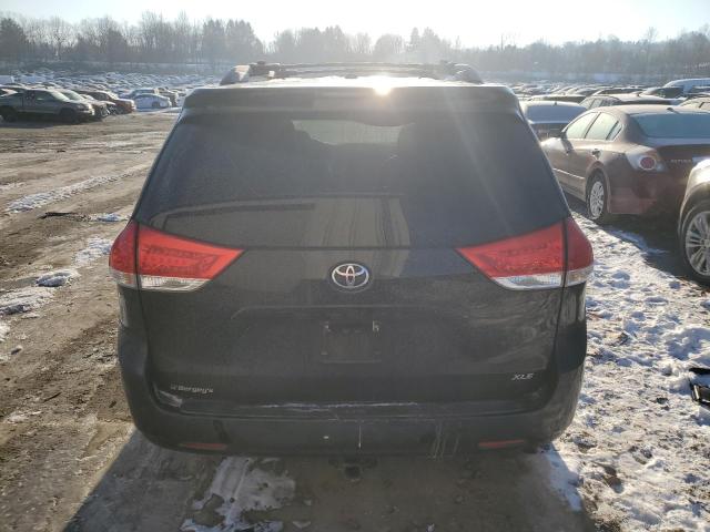 Photo 6 from auction – 2011 TOYOTA SIENNA XLE with VIN 5TDYK3DC1BS086227