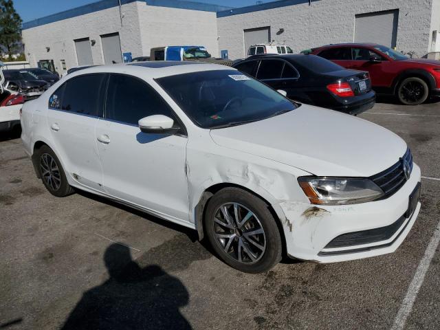 Photo 4 from auction – 2017 VOLKSWAGEN JETTA SE with VIN 3VWDB7AJ8HM241919