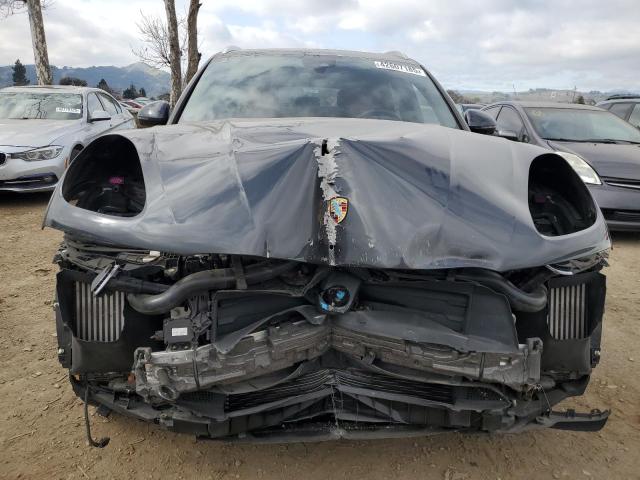 Photo 5 from auction – 2018 PORSCHE MACAN S with VIN WP1AB2A56JLB35972