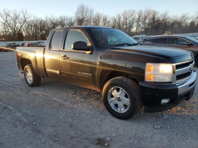 Photo 4 from auction – 2011 CHEVROLET SILVERADO with VIN 1GCRKSE31BZ365253