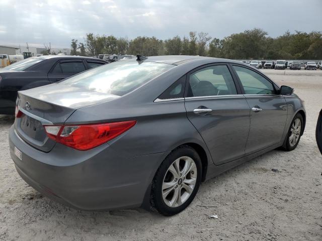 Photo 3 from auction – 2012 HYUNDAI SONATA SE with VIN 5NPEC4AC5CH353029