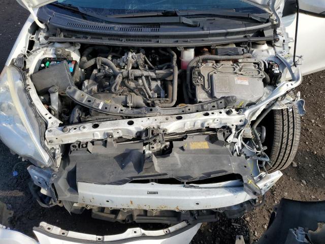Photo 11 from auction – 2012 TOYOTA PRIUS C with VIN JTDKDTB39C1028917
