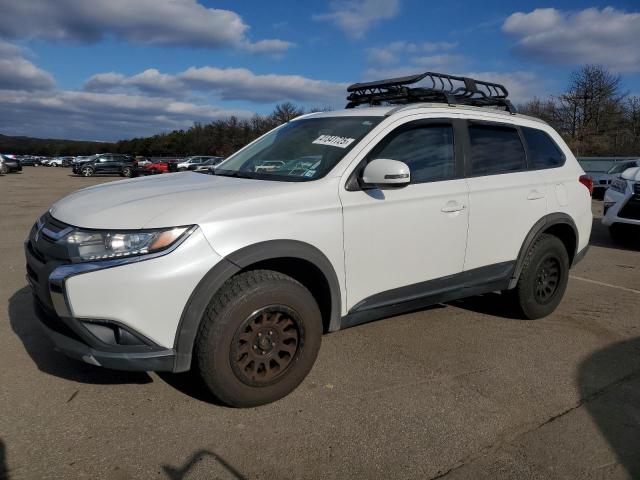 MITSUBISHI OUTLANDER 2016 with VIN JA4AZ3A33GZ049231 - Photo from auction