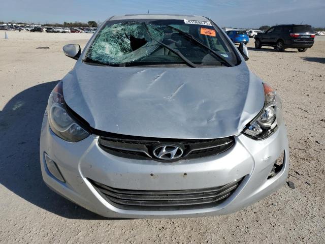 Photo 5 from auction – 2012 HYUNDAI ELANTRA GL with VIN 5NPDH4AE1CH103673