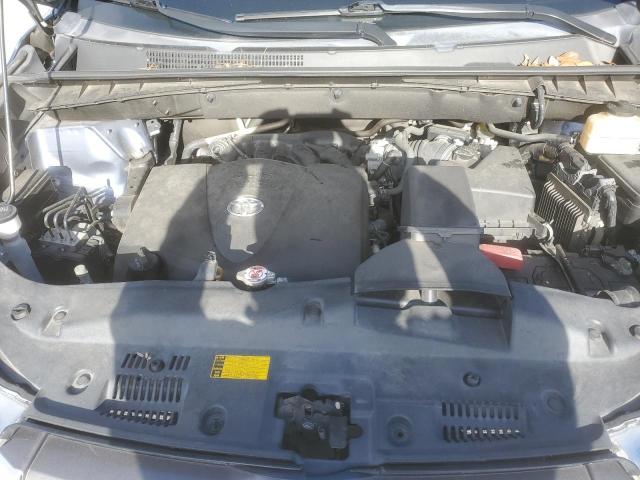 Photo 12 from auction – 2018 TOYOTA HIGHLANDER with VIN 5TDBZRFHXJS800917