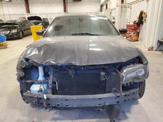 Photo 5 from auction – 2019 CHRYSLER 300 S with VIN 2C3CCABG3KH697526