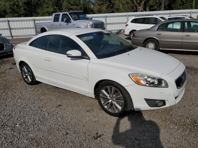 Photo 4 from auction – 2011 VOLVO C70 T5 with VIN YV1672MC0BJ109281